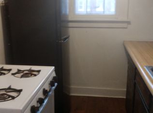 320 E 8th St APT 4, Michigan City, IN