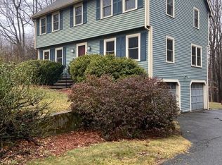 3 Idaho Dr, Tyngsboro, MA 01879