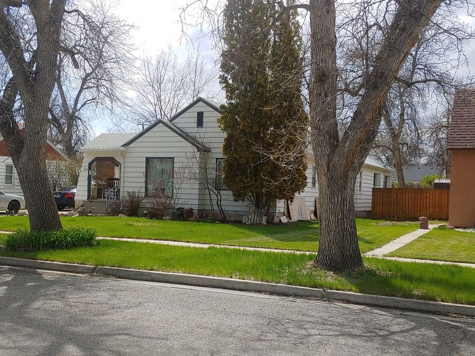 2nd image of 518 2nd Ave