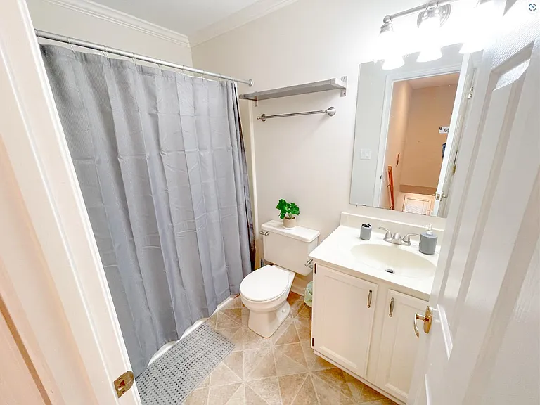 6413 Sugar Maple Ct — Photo 4