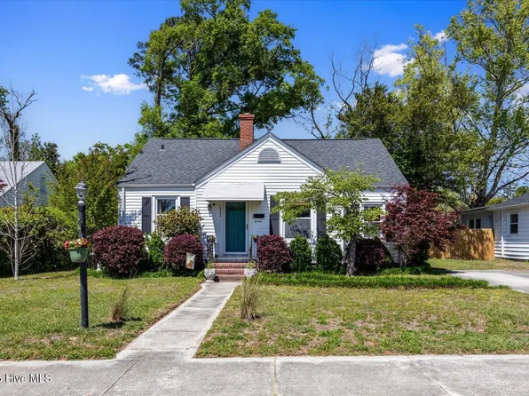 2205 Plaza Drive, Wilmington, NC 28405