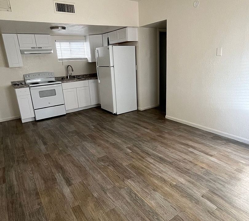 1st image of 3134-3164 N Fontana Ave #3150
