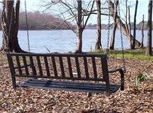 11 Westpoint Dr, Trinity, TX 75862