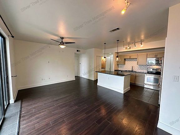 3rd image of 4605 Cedar Springs Rd APT 234