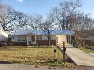 104 Burk Ln, Talladega, AL 35160