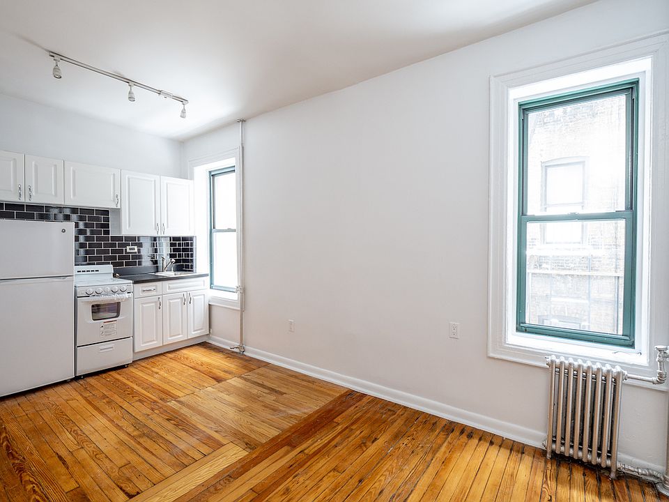 1st image of 83 Macdougal St APT 4