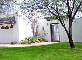 3240 N Sabino Vista Cir, Tucson, AZ 85750