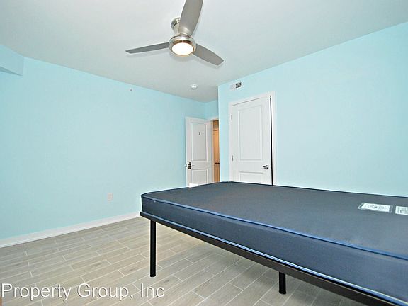 3rd image of 1537-41 Seybert St #8644631