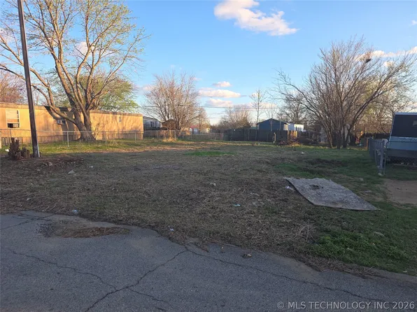 40151 W 21st St S, Mannford, OK 74044