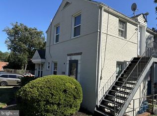 5730 Washington Blvd #2, Arlington, VA 22205