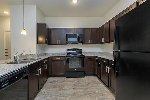 Alton Park Apartments Photo 1