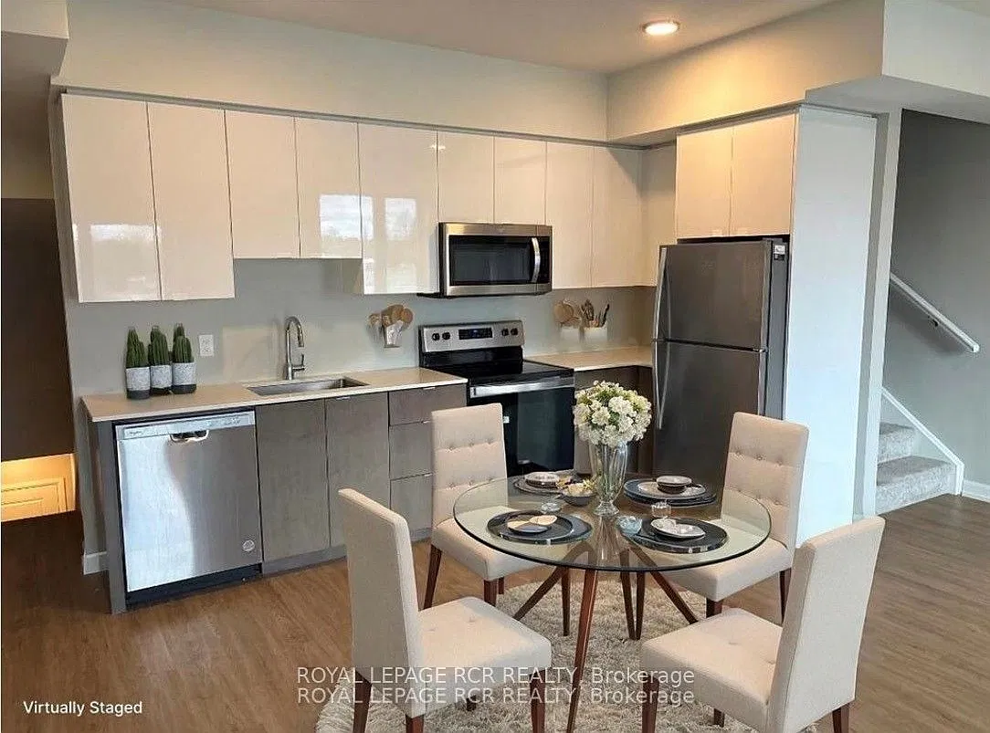 708 Woolwich St — Photo 2