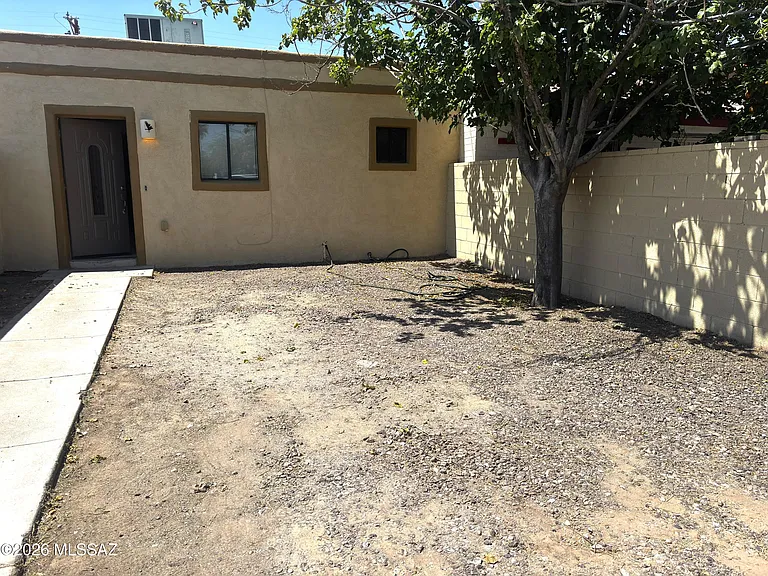 3658 E March Pl — Photo 1