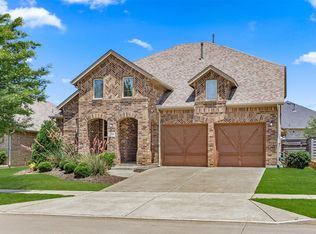 713 Parkland Dr, Aubrey, TX 76227
