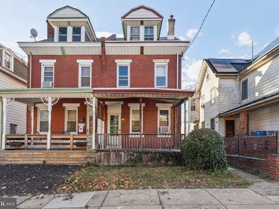 5406 N Water St, Philadelphia, PA, 19120