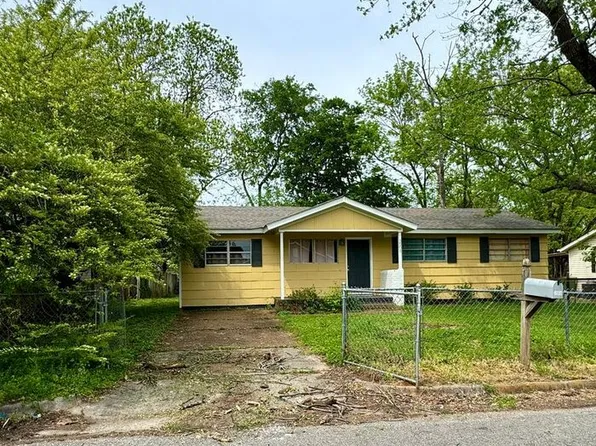 3508 Spruce Ave SW, Huntsville, AL 35805
