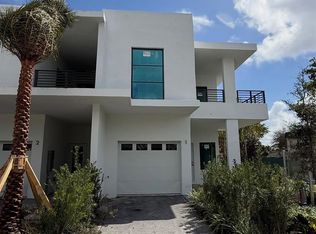 2511 Pierce St #2, Hollywood, FL 33020