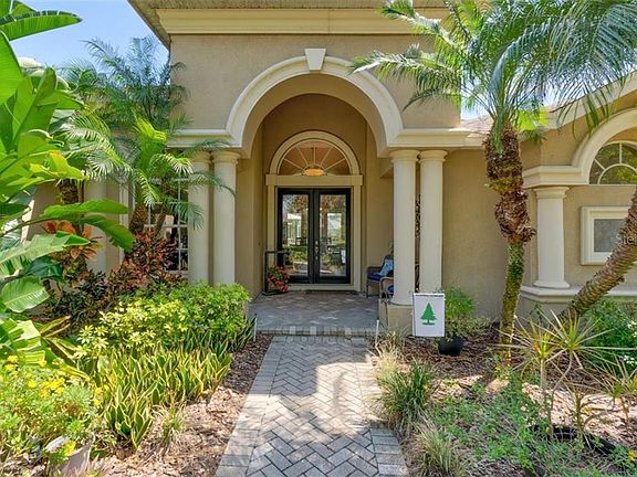 4th image of 21016 Broadwater Dr