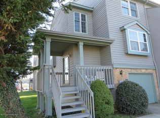 300 Seaview Cir, Neptune, NJ 07753