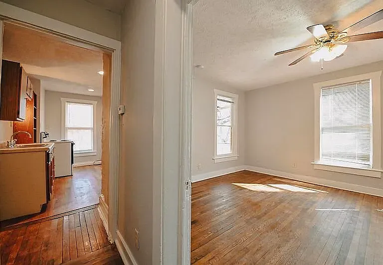 4038 Seward St #2 — Photo 6
