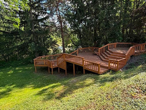 5th image of 5108 Meadow Wood Blvd