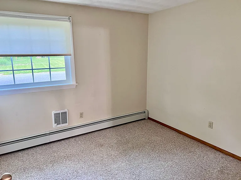 3 Merrill Dr — Photo 14