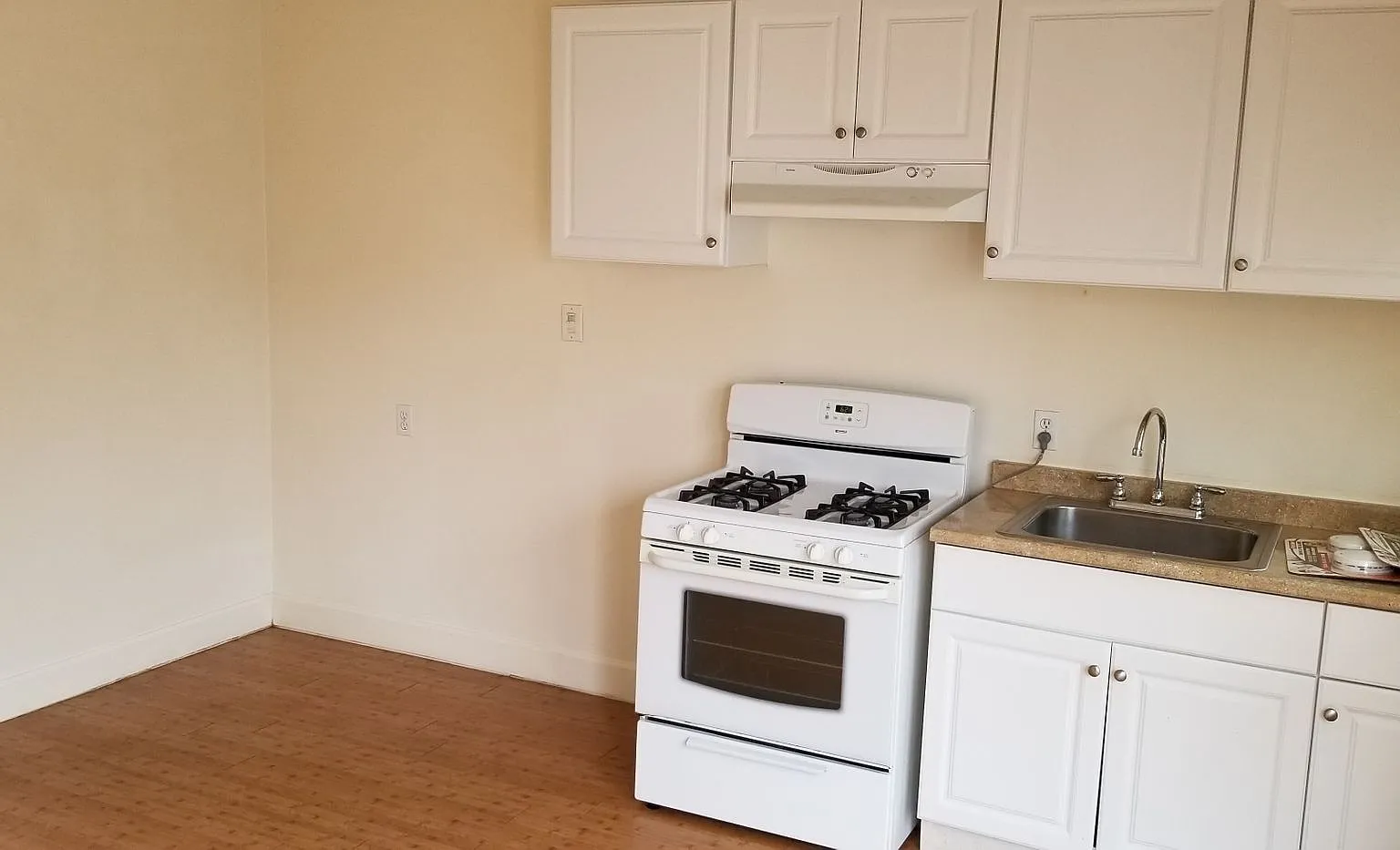 Cute 1Bd 1 Ba Unit in NE Santa Maria — Photo 4
