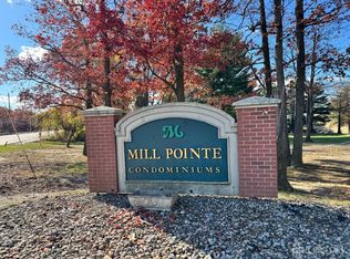 307 College Dr, Edison, NJ 08817