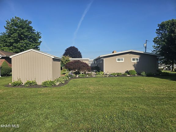 5th image of 521 Hershberger St