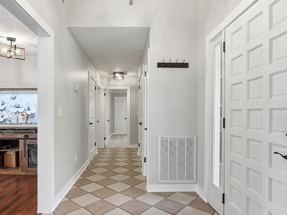 19th image of 3591 Kings Rd