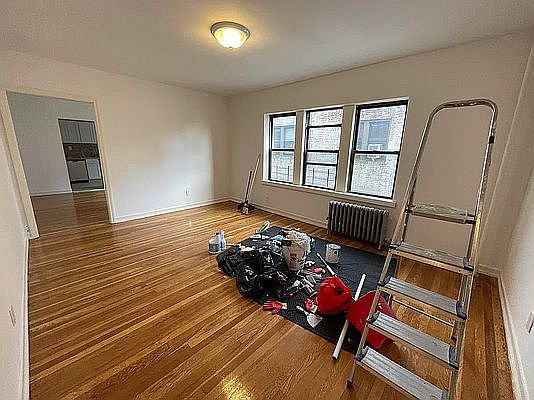 4th image of 29-21 21st Ave #C4