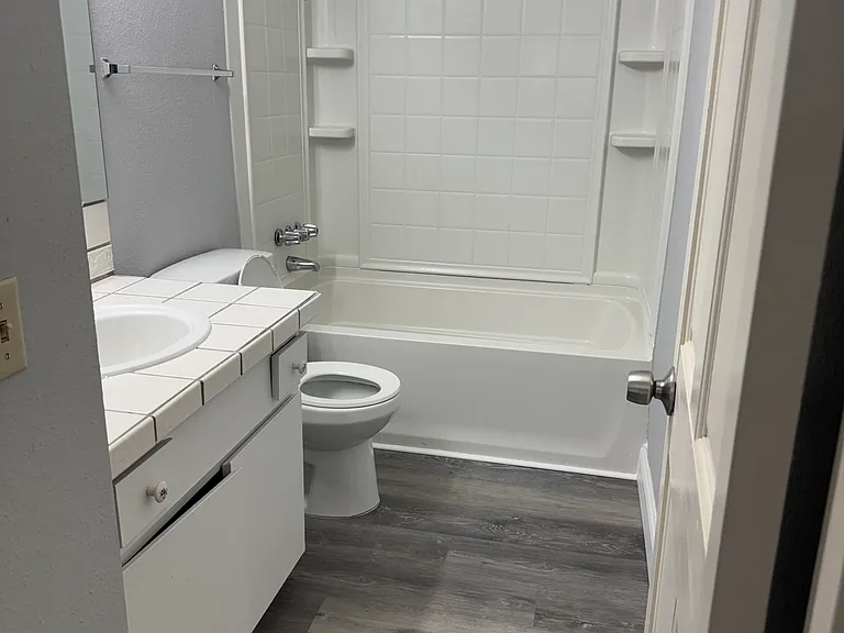 126 Adobe Ct — Photo 9