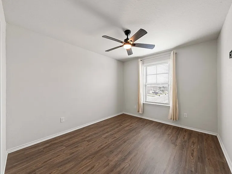 6231 Antares — Photo 26