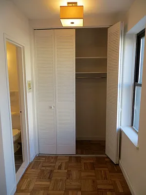 Rented by Performing Assets Corp | media 6