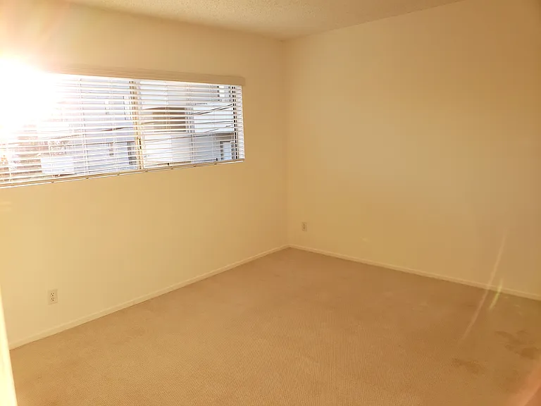 12333 Texas Ave — Photo 27