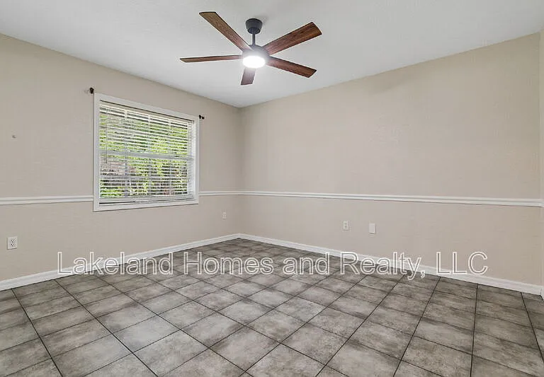 95 Woodside Dr — Photo 38
