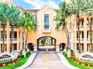 3001 NE 185th St APT 638, Aventura, FL 33180