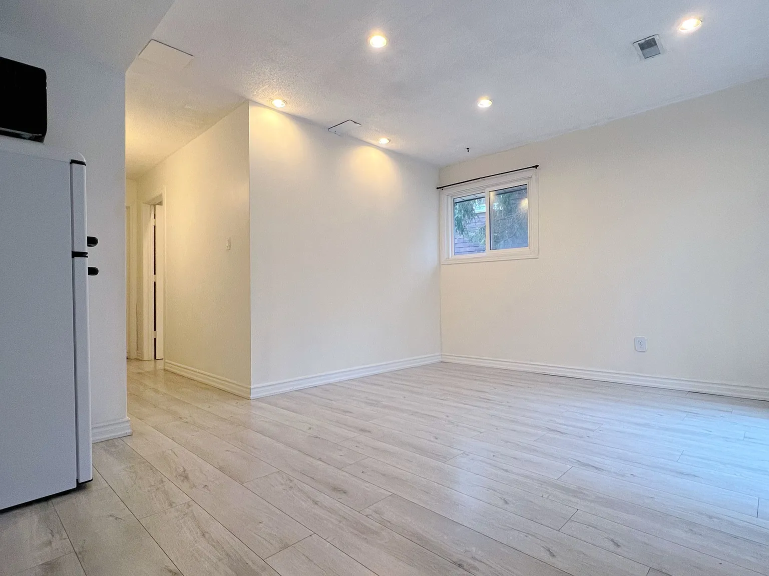 2 bed, $1,750 — Photo 4