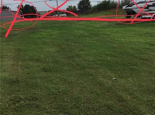 708 Vermeer Dr, Moore, OK 73160