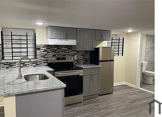 Studio, 448 sqft, $1,100 — Photo 3