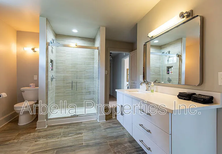 511 Alabama St — Photo 27