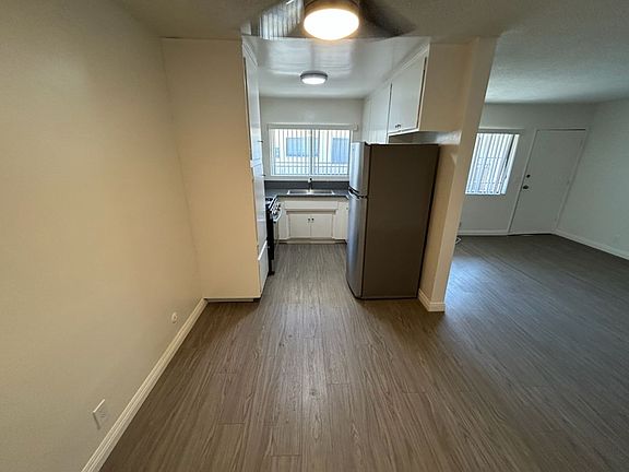 2nd image of 1315 N Fuller Ave #8