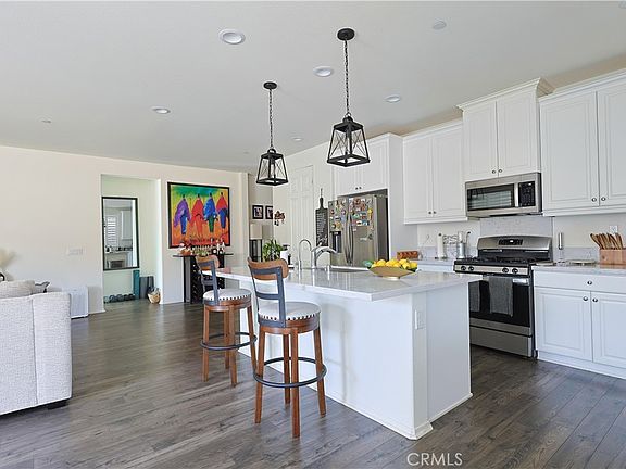 3rd image of 11953 Nyack Rd