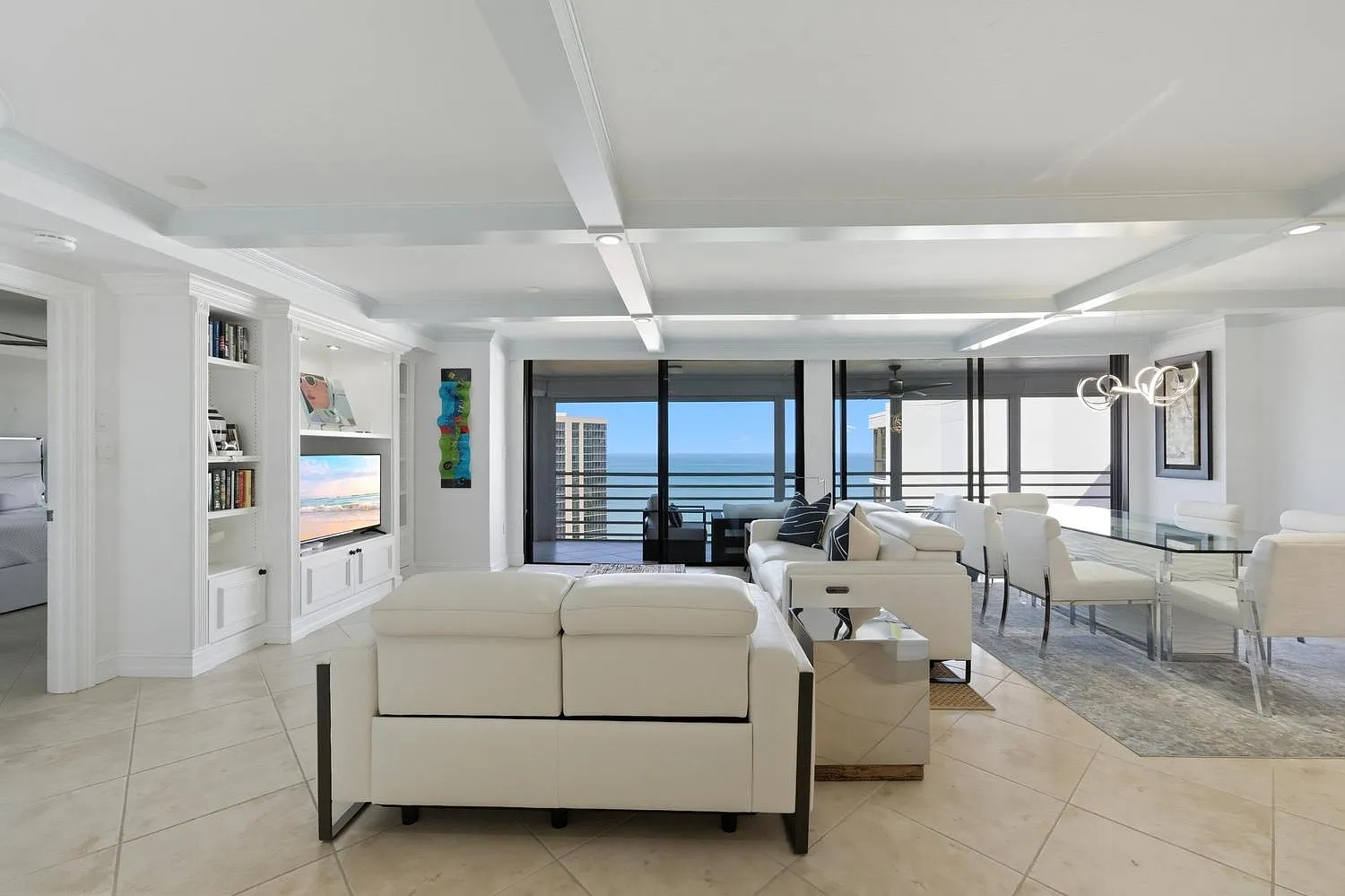 2 bed, 1595 sqft, $10,000 — Photo 3