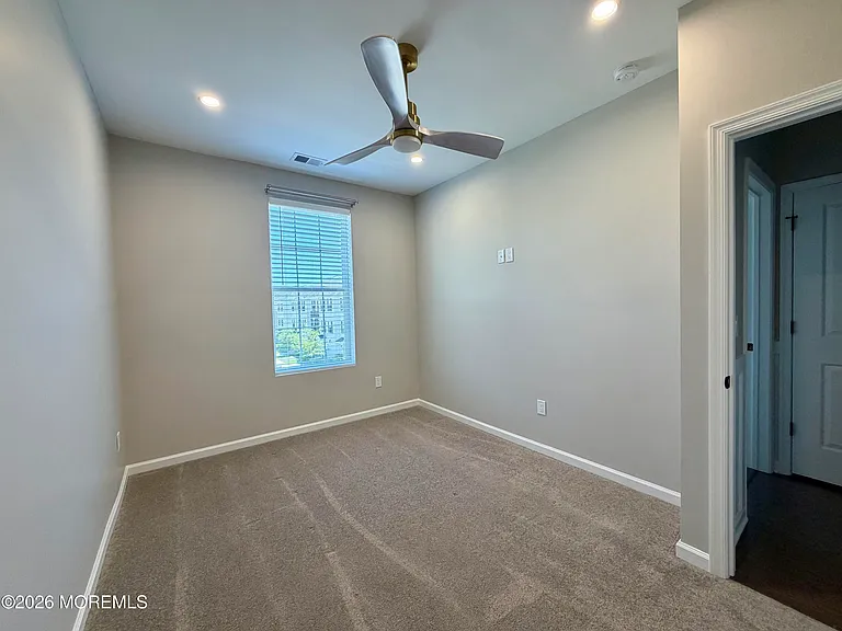 305 Spirit Way — Photo 27