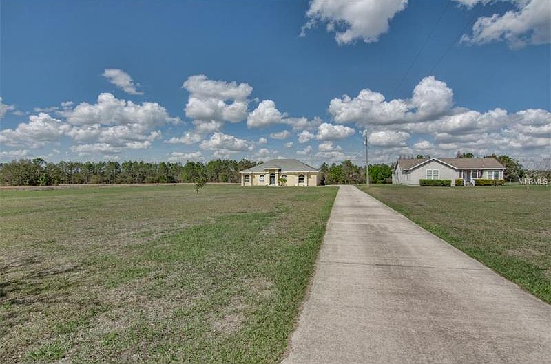1st image of 3825 Brooke Lakes Dr