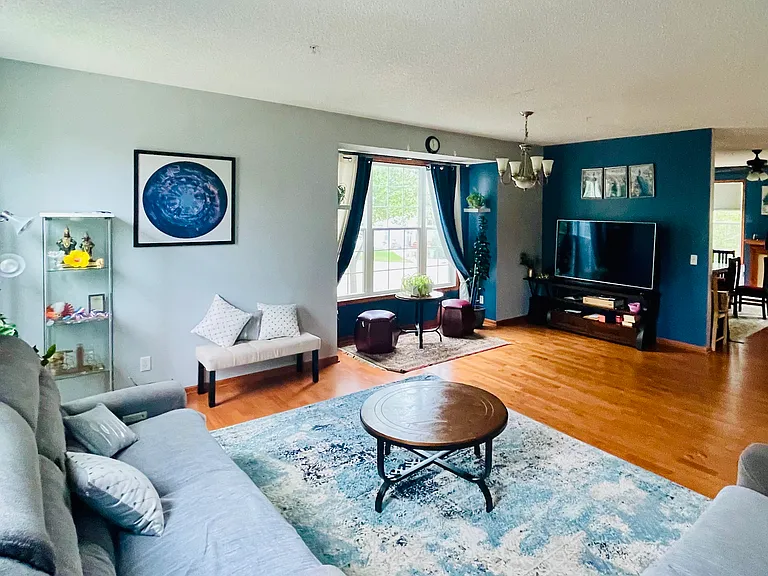 Vervain Dr — Photo 12