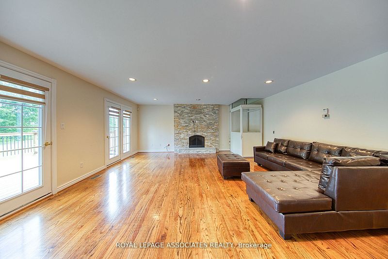 Ajax House for rent - 4 Bedrooms — photo 11