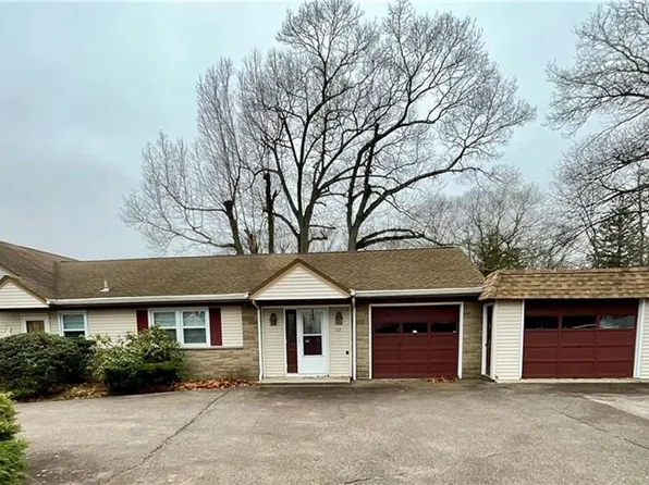 73 Byron Blvd, Warwick, RI 02888