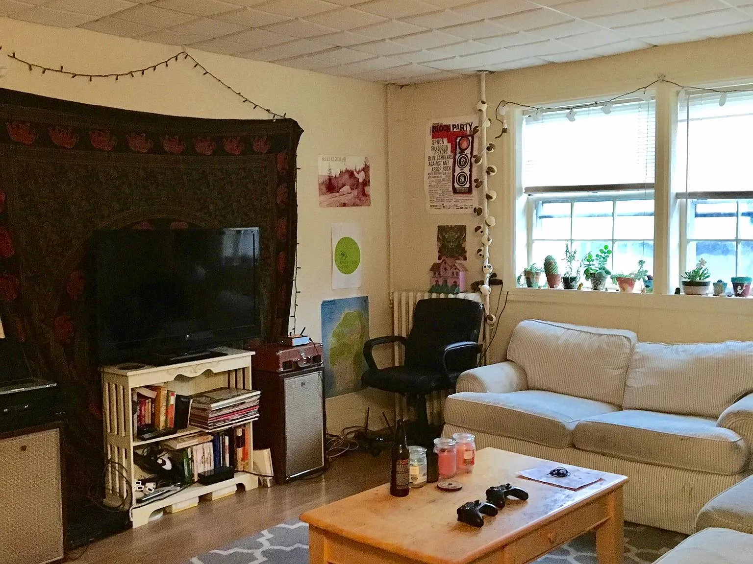 360 College St — Photo 3